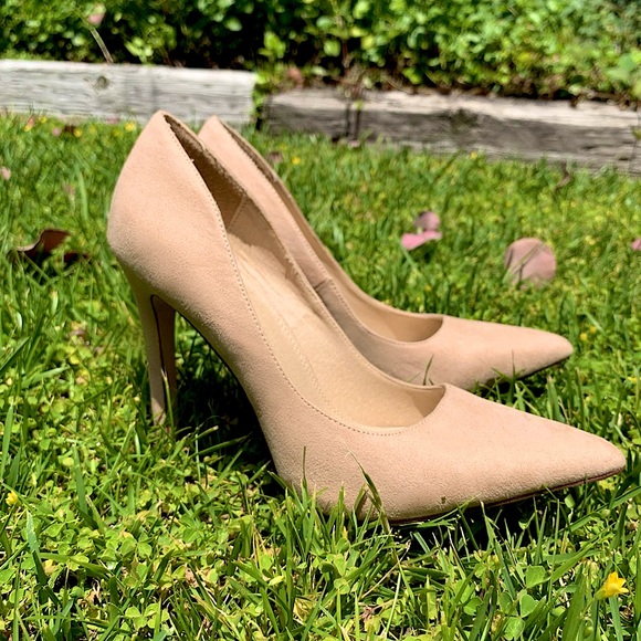 NWOT Windsor Light Pink Pumps - Picture 2 of 2